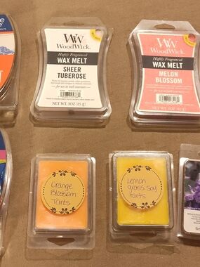 NEW!! 7 Multiple Brands Of Wax Melts- Yankee, WoodWick, Home Made, & Mainstays